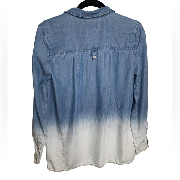 Holding Horses Anthropologie Ombre Denim Zip Lace Detail Shirt Size 2 - Picture 10 of 12